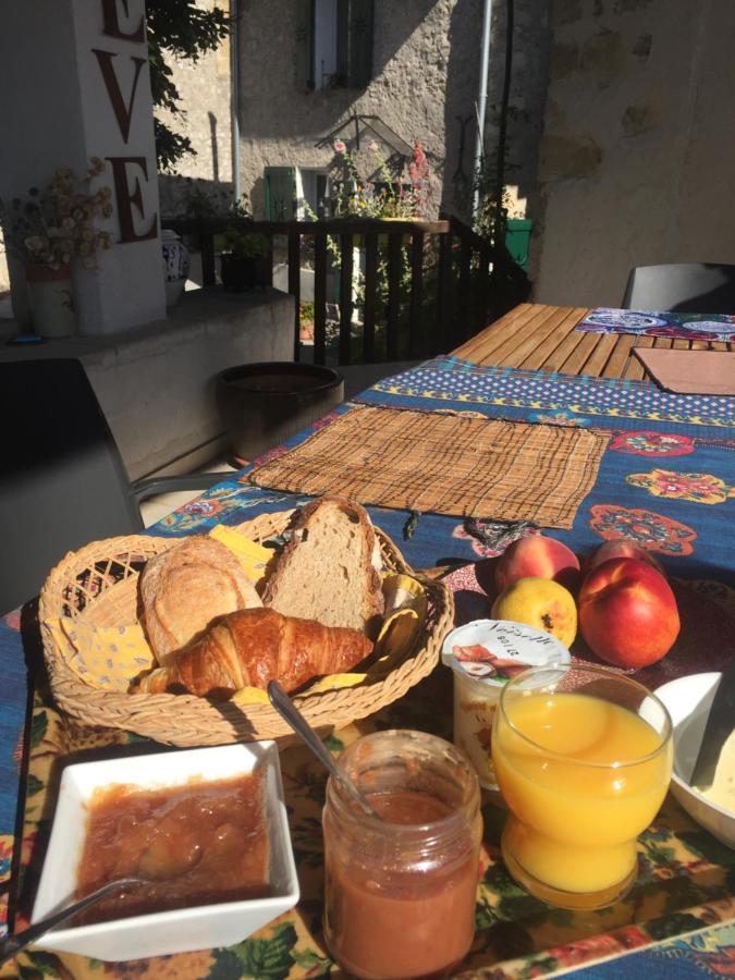 Apartament La Maison Des Soleils Soleilhas Zewnętrze zdjęcie